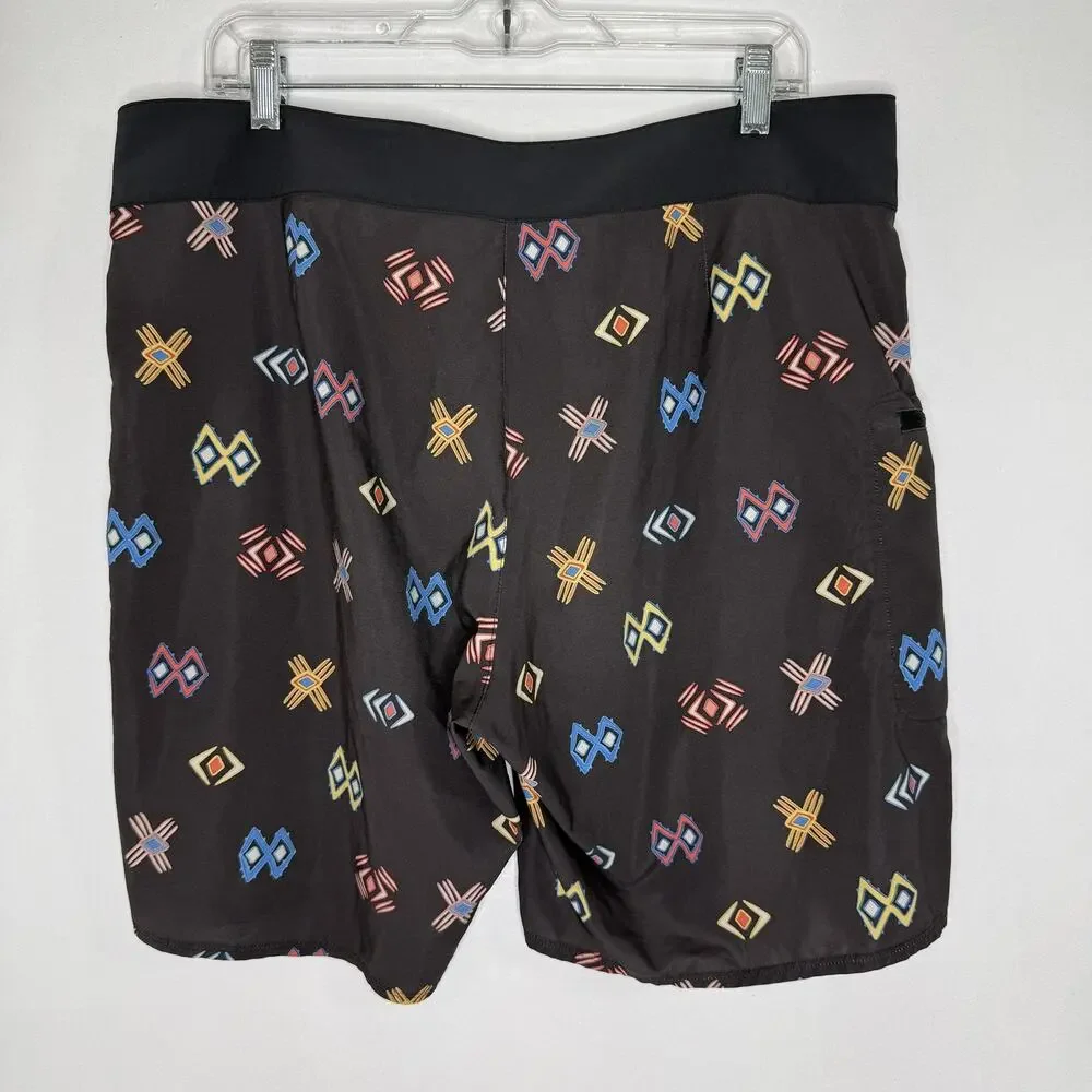 Patagonia Board Shorts Mens 36 Black Geometric Swim Trunks Stretch Quick Dry